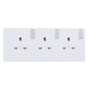 2-3 Gang Converter Socket 
